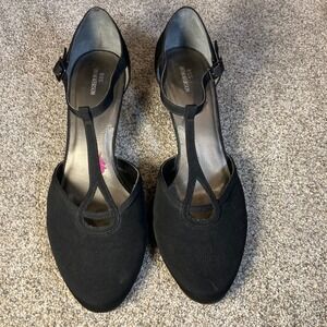 Ros Hommerson Heidi Black T-Strap Block Heel Pumps Womens 11.5W Timeless Retro